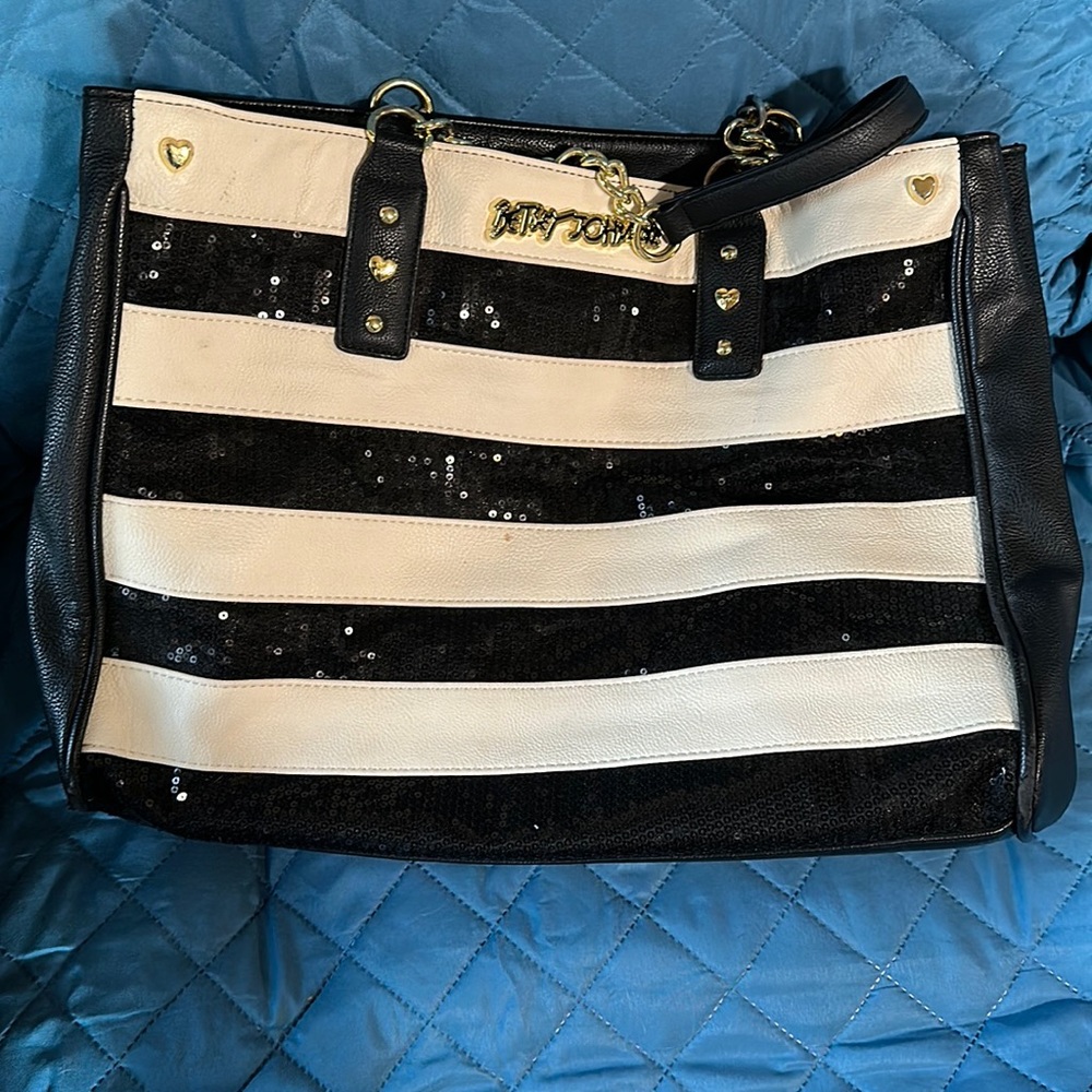 Betsey Johnson purse
